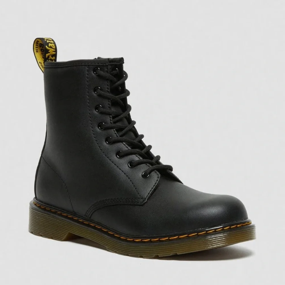 Dr. Martens YOUTH 1460 SOFTY T LEATHER LACE UP BOOTS